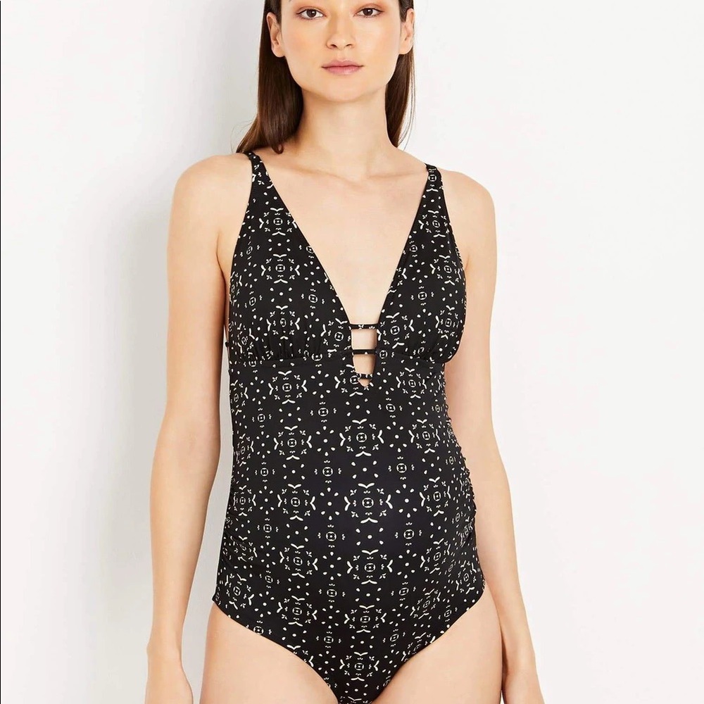 A Pea in the Pod Black Patterned One Piece Maternity Swimsuit